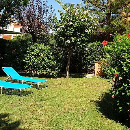 Myricae - Una Terrazza A Due Passi Dal Mare *
